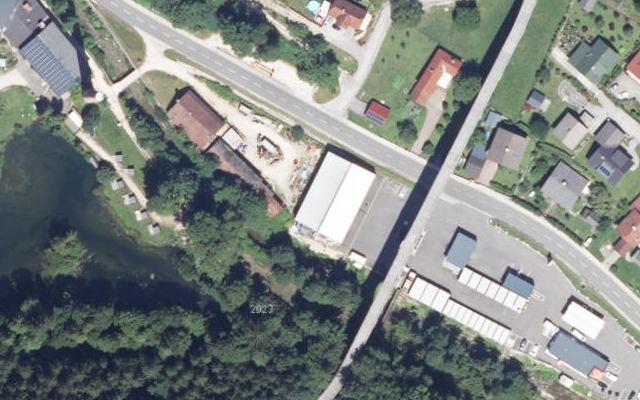 Luftbild von Shell Station St. Anton