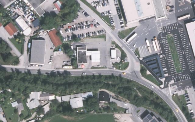 Luftbild von WT Tankstelle